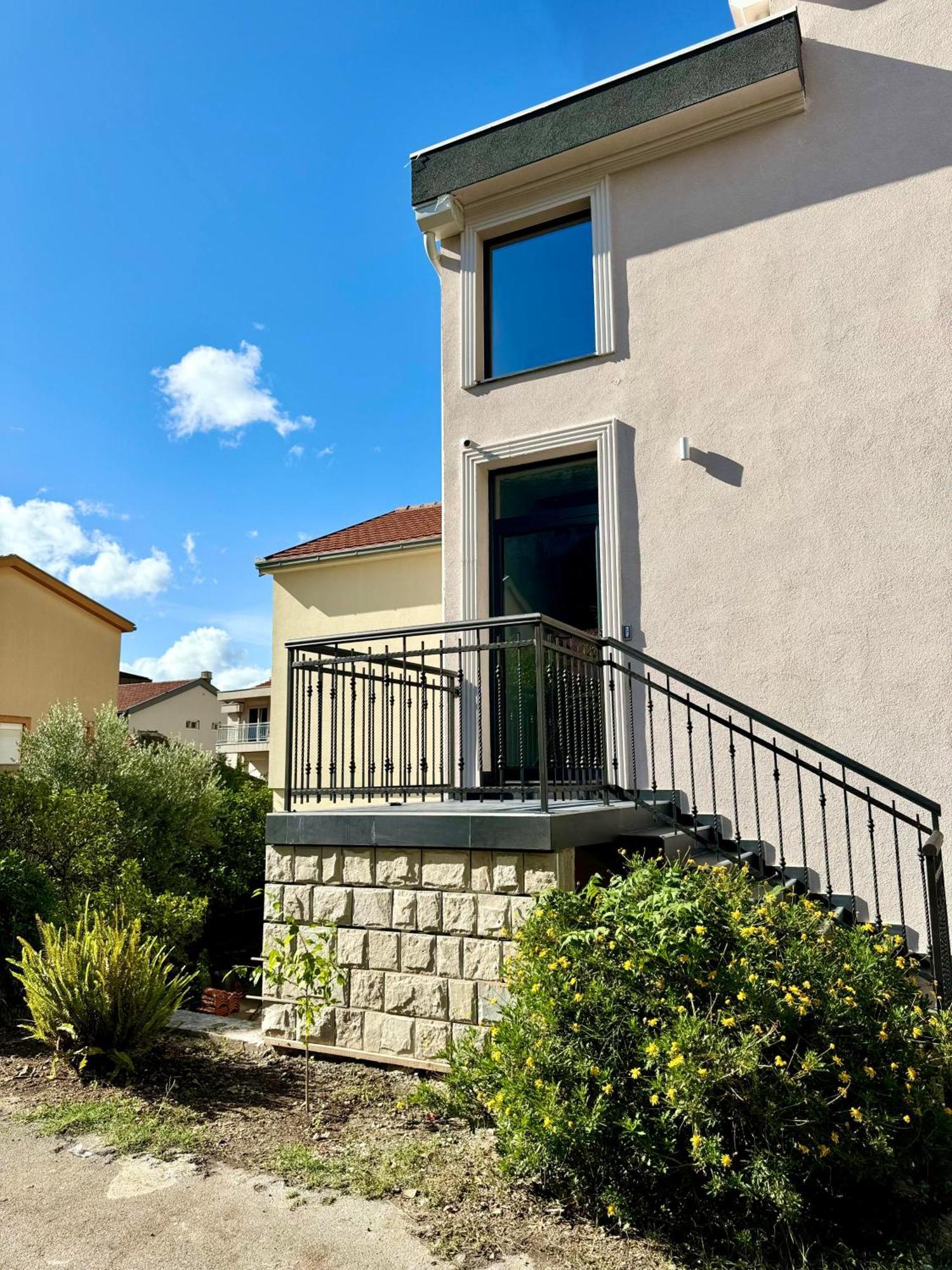 Harmony Garden Apartments Kotor Luaran gambar