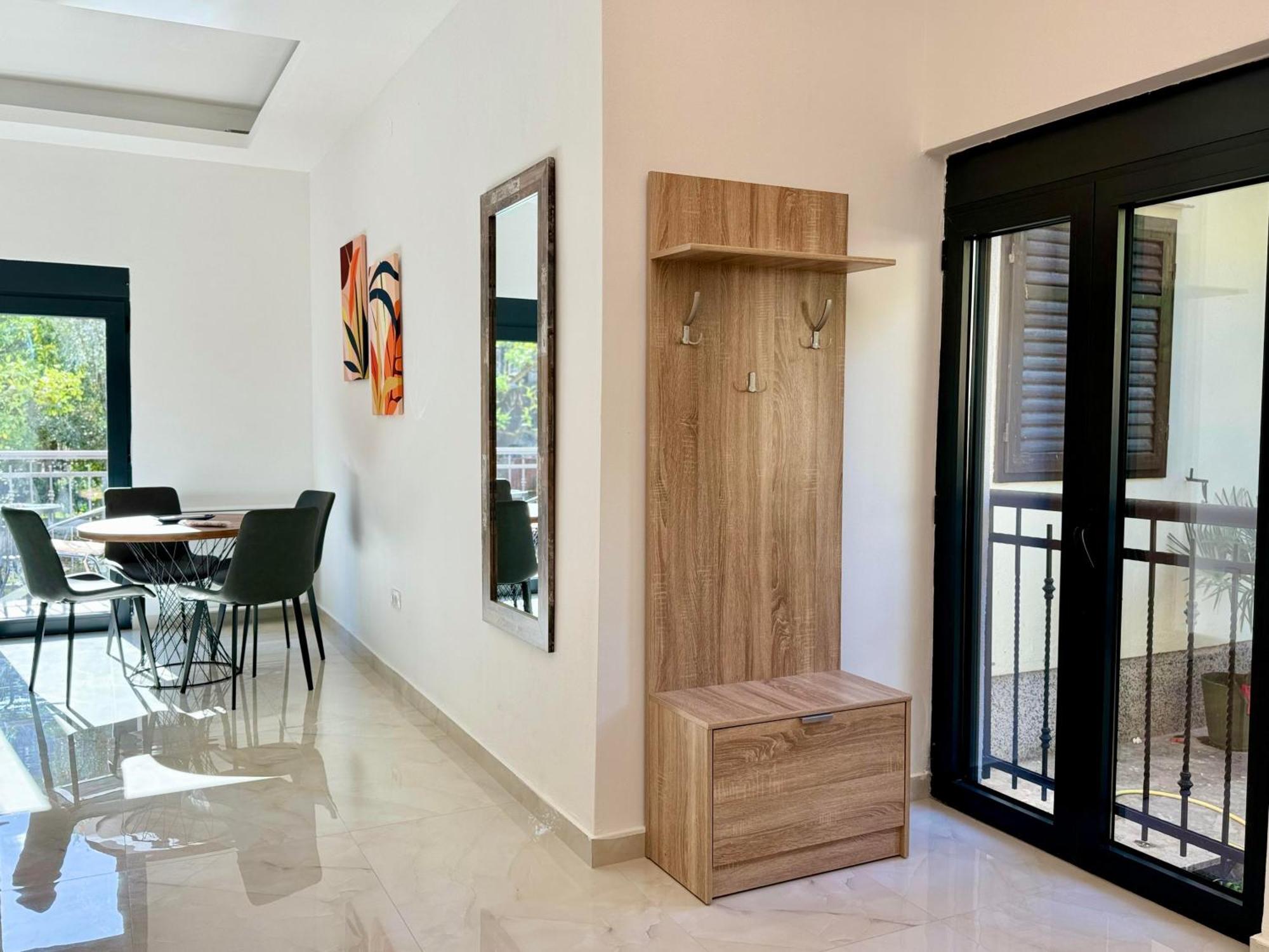 Harmony Garden Apartments Kotor Luaran gambar